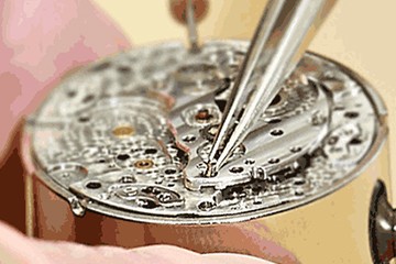 沈阳劳力士手表售后维修店地址